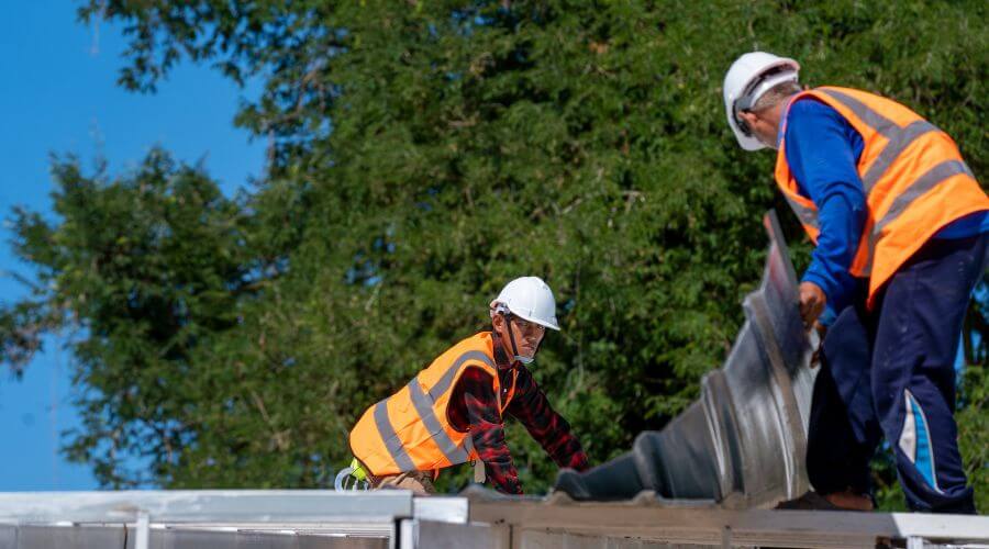 Professional new roof installation services in Cascade, MT